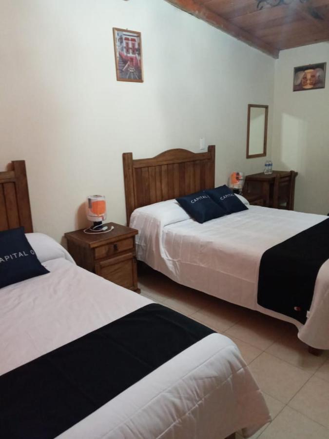 Casa Manning Y Salon La Troje Hotel Omitlan de Juarez Luaran gambar
