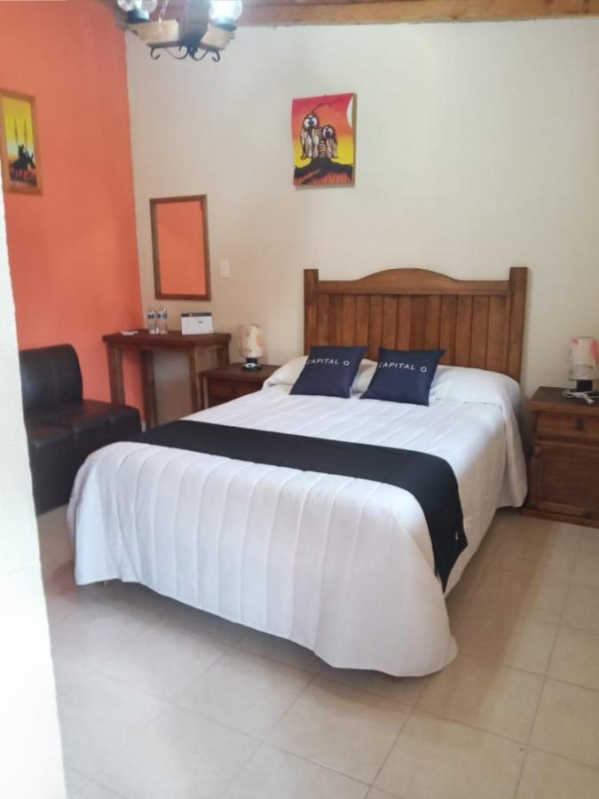 Casa Manning Y Salon La Troje Hotel Omitlan de Juarez Luaran gambar