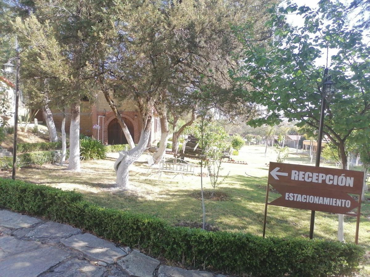 Casa Manning Y Salon La Troje Hotel Omitlan de Juarez Luaran gambar